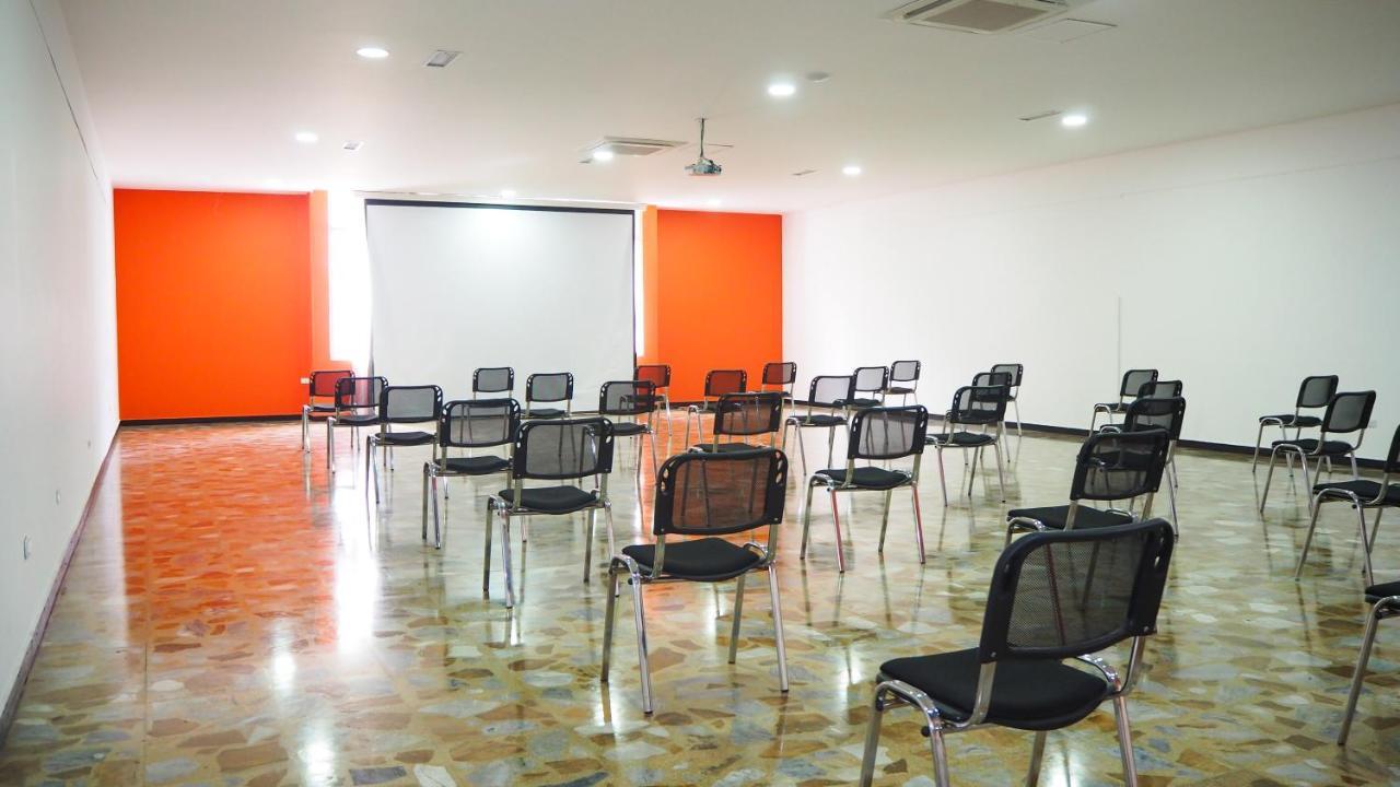 Hotel Del Llano Villavicencio Bagian luar foto