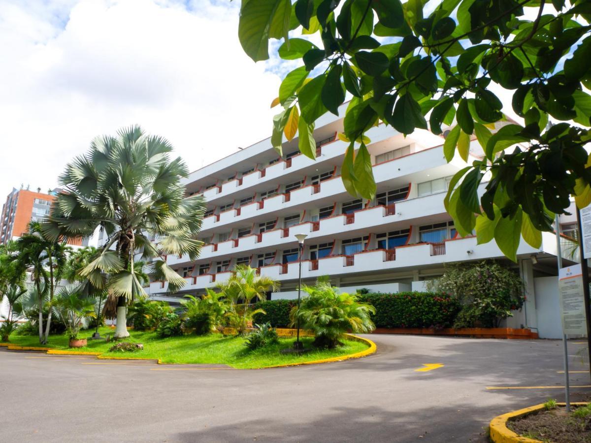 Hotel Del Llano Villavicencio Bagian luar foto