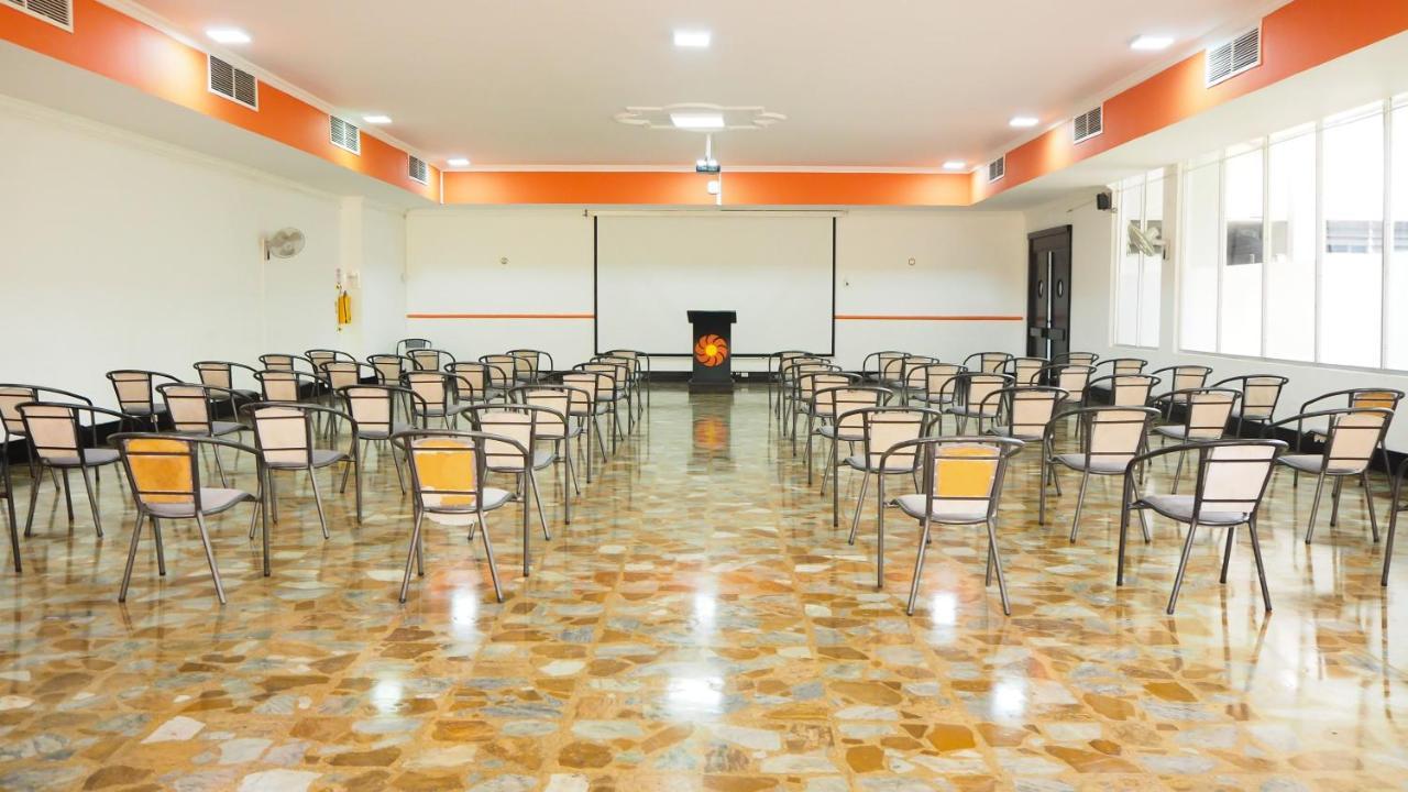 Hotel Del Llano Villavicencio Bagian luar foto